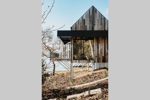 Deviot Boat House - Accommodation in Brisbane 0