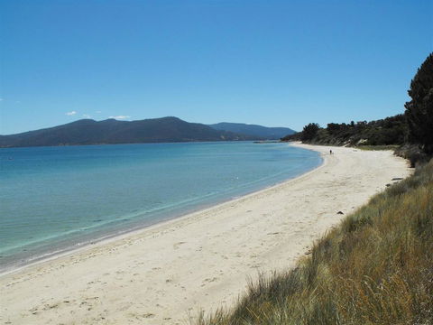 Discover Bruny Island Holiday Accommodation - Accommodation in Brisbane 1