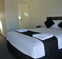Dooley's Tavern  Motel Springsure - Accommodation in Brisbane