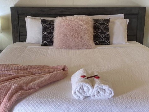Double Nut Chalets, Daylesford - Accommodation in Brisbane 3