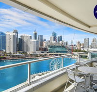 DREAM HARBOUR VIEW 2 BRM // GYM POOL and PARKING - Accommodation in Brisbane