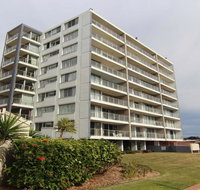 Ebbtide 13 - On The Beach - Accommodation in Brisbane