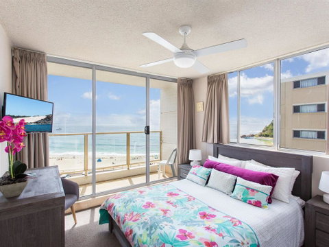 Ebbtide 22 - Accommodation in Brisbane 0