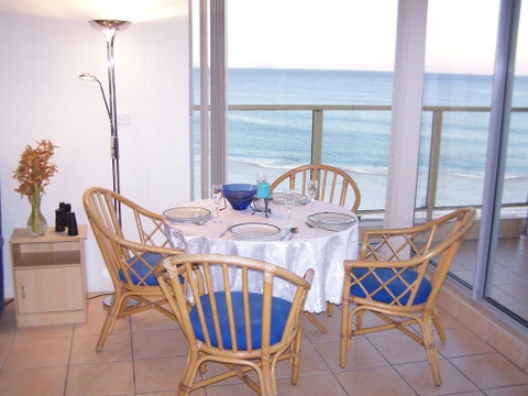 Ebbtide 26 - Accommodation in Brisbane 0