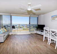 Ebbtide 3 - On Main Beach - Accommodation in Brisbane