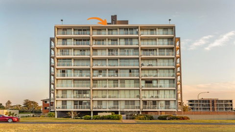 Ebbtide 38 - On The Beach! - Accommodation in Brisbane 0