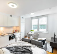 Elegantly Styled Studio In Stunning Glebe Estate - Accommodation in Brisbane