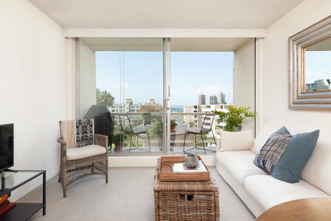 Elizabeth Bay Home With A View - Accommodation in Brisbane 0