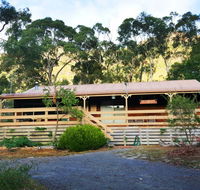 Ellimata Holiday Cottage - Accommodation in Brisbane
