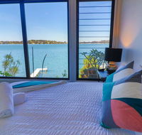 Elysium Lakehouse - Accommodation in Brisbane