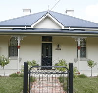 Encore's Delkeith Cottage - Accommodation in Brisbane