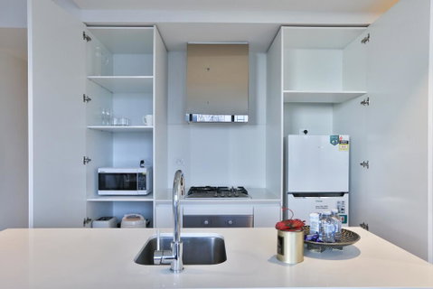 EQ TOWER Melbourne CBD APT - Accommodation in Brisbane 2