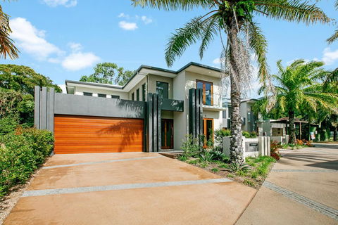 Esprit Luxury Retreat Palm Cove - Accommodation in Brisbane 1