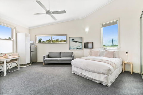 Excelsior Serviced Apartments - Accommodation in Brisbane 0
