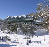Falls Creek Country Club - Accommodation in Brisbane