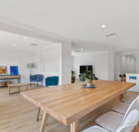 Family holiday paradise - new modern beach house - Accommodation in Brisbane