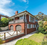 FAMILY with children of all ages - Water/Bridge View - Accommodation in Brisbane