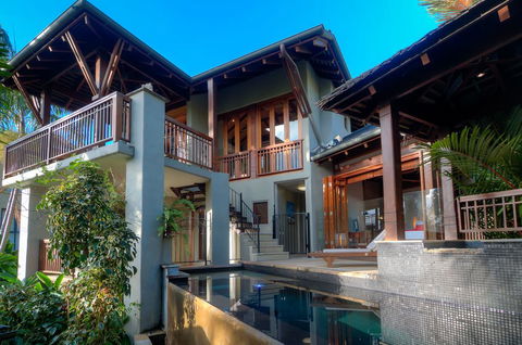 Far Pavilions Luxury Villa 2 - Accommodation in Brisbane 0