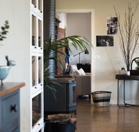 Farmer Smith Estate - Sunrise Retreat - Accommodation in Brisbane