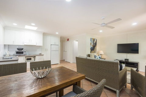 Fiesta Palms 2 - Central Byron Bay - Accommodation in Brisbane 1