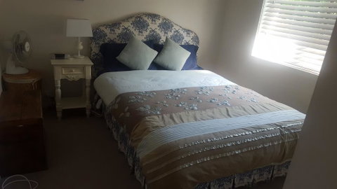 Flat In Heart Of Griffith - Accommodation in Brisbane 1