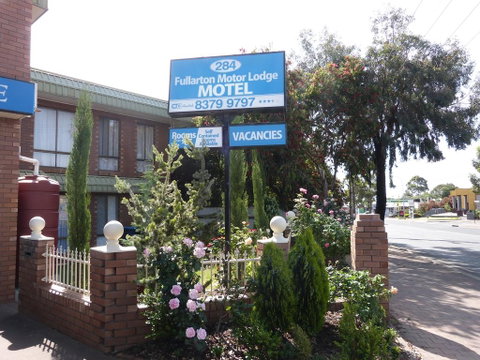Fullarton Motor Lodge - Accommodation in Brisbane 0