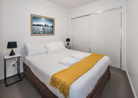 FV4006 Apartments - Accommodation in Brisbane 2