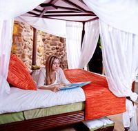 Gaiananda Treehouse - Accommodation in Brisbane