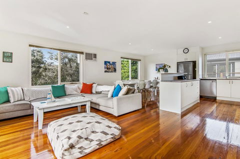 GDay Beach House - Accommodation in Brisbane 2