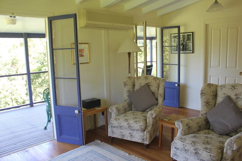 Glocca Morra Cottage - Accommodation in Brisbane 1