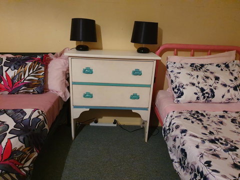 Golden Mt Rest Off Pepperina Lane - Accommodation in Brisbane 2