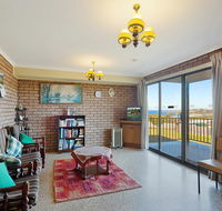 Grandview Apartment - Ocean Views - Accommodation in Brisbane
