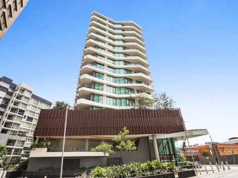 HARBOURSIDE- Hosted By: L'Abode Accommodation - Accommodation in Brisbane 3