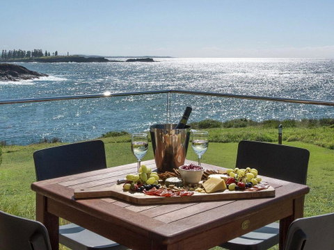 Headland Hideaway- Kiama - Accommodation in Brisbane 0