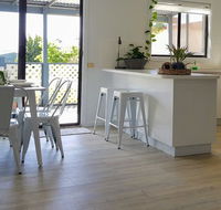 HelloSailor HolidayRental FirePit NBN AppleTV KingBed - Accommodation in Brisbane