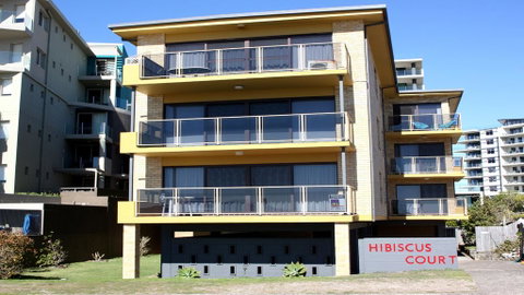 Hibiscus Court 1 - Forster Main Beach! - Accommodation in Brisbane 1