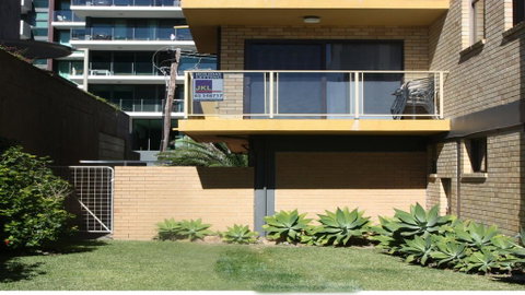 Hibiscus Court 1 - Forster Main Beach! - Accommodation in Brisbane 0