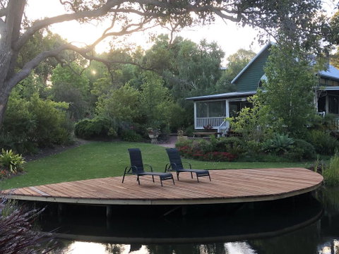 Hillview Chalet - Accommodation in Brisbane 1