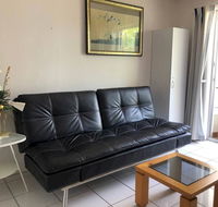 Holiday Unit by The Beach with Pool - Accommodation in Brisbane