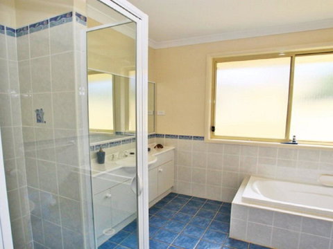 Home Away From Home - Accommodation in Brisbane 0