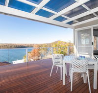Home On the Water 21 Evans St Lake Conjola - Accommodation in Brisbane