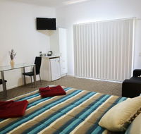 Honeybee - Country Accommodation - Accommodation in Brisbane