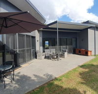 Hoof  Hound Country Escape - Accommodation in Brisbane