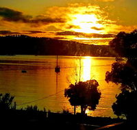 Islandview Beachhouse - 60m down driveway to Beach Dover Tasmania - Accommodation in Brisbane