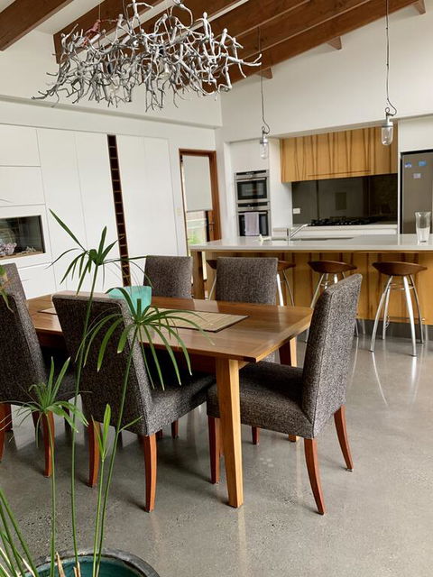 Jacaranda Garden Retreat - Accommodation in Brisbane 3