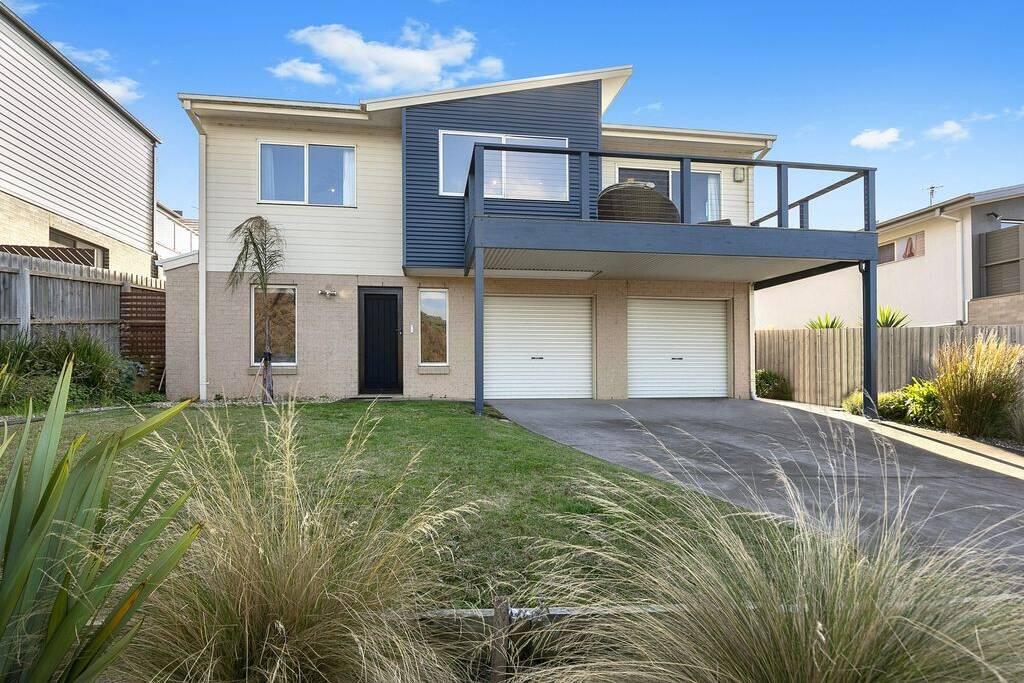 Torquay VIC Accommodation in Brisbane
