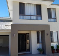 Jasper Place - Accommodation in Brisbane