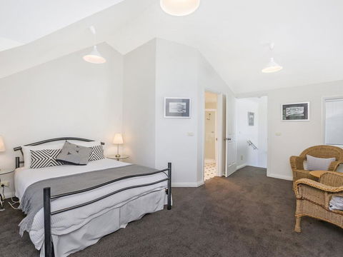JOHANSSON'S PERCH No. 3 - Accommodation in Brisbane 1