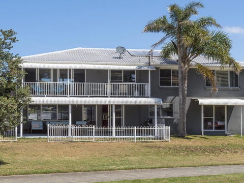 Kendalls Beach House - Accommodation in Brisbane 3
