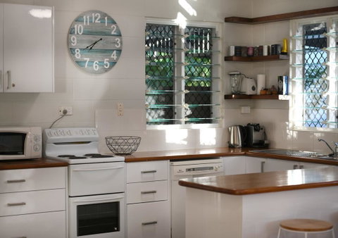 Kennedy Cottage - Accommodation in Brisbane 3